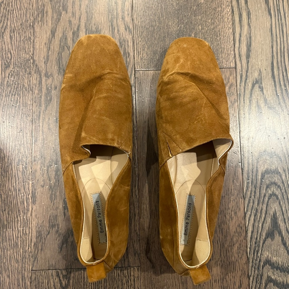 Emme Parsons suede tan flats, lightly worn, size 8.5